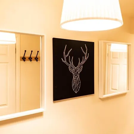 Modern And Cosy With Free Car Park And Free Wifi !!! * Birmingham